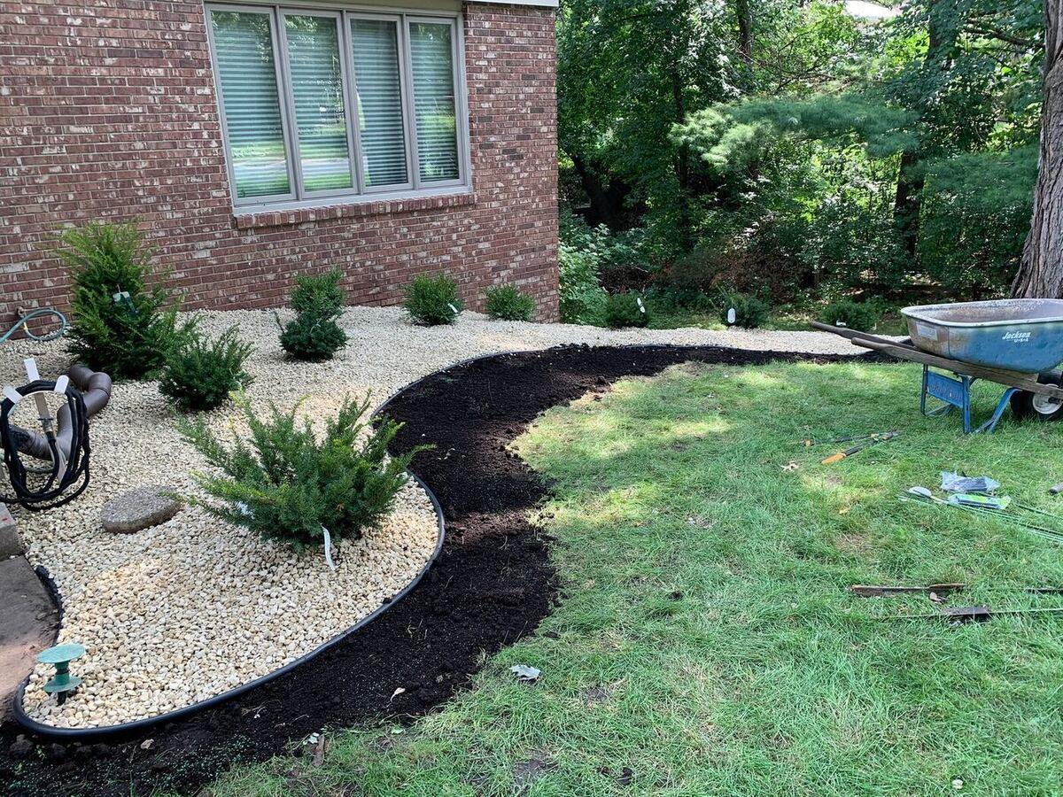 Shrub Bed with Gravel Border